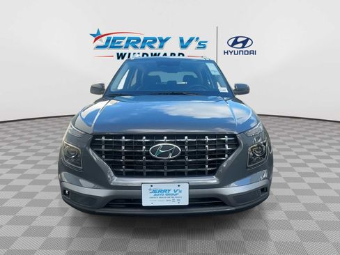 New 2026 Hyundai Venue SEL image 3