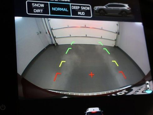 New 2026 Subaru Ascent Limited image 16