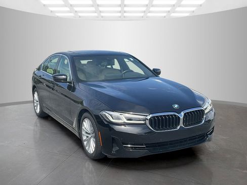 Used 2021 BMW 530i RWD image 8
