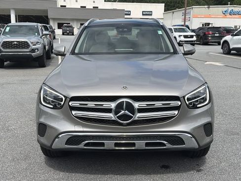 Used 2022 Mercedes-Benz GLC 300 image 2
