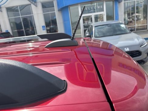 Used 2019 GMC Acadia Denali w/ Technology Package image 16