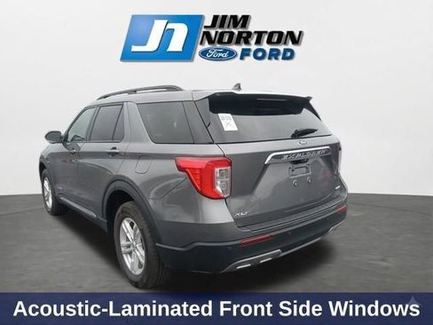 Used 2023 Ford Explorer XLT w/ Equipment Group 202A AWD/4WD image 7