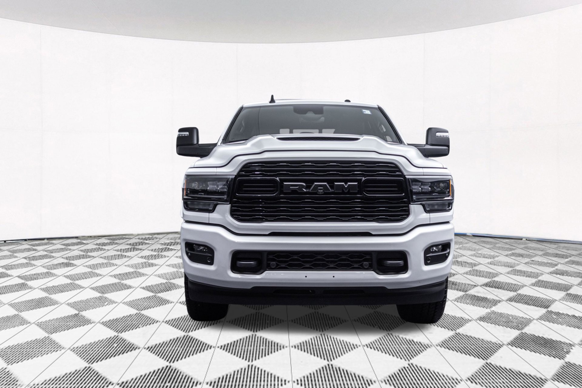Used 2023 RAM 2500 Limited AWD/4WD image 18