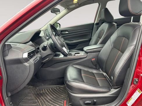 Used 2019 Nissan Altima 2.5 SR AWD/4WD image 9