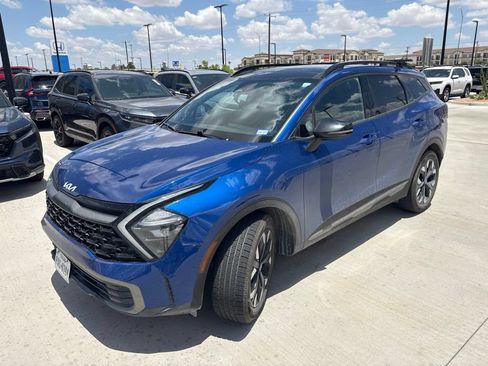 Used 2023 Kia Sportage X-Line w/ X-Line Premium Package AWD/4WD image 3