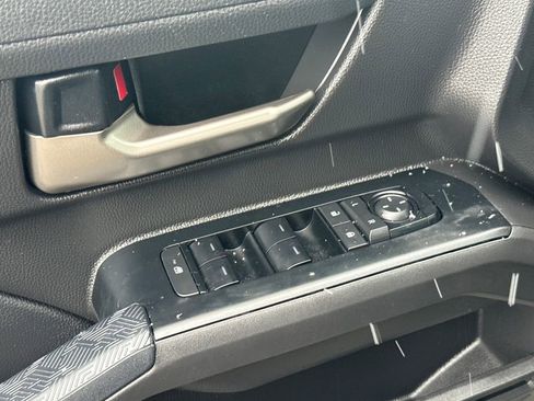 Used 2025 Toyota Tacoma TRD Off-Road w/ TRD Off Road Upgrade Package image 32