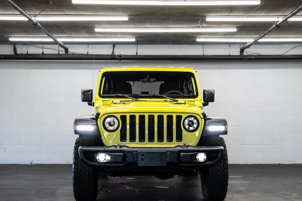 Used 2023 Jeep Wrangler Unlimited Rubicon AWD/4WD image 8