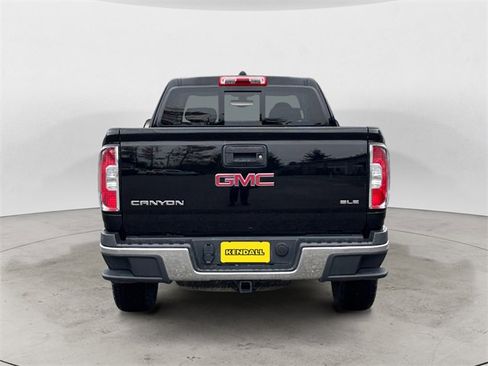Used 2016 GMC Canyon SLE image 4