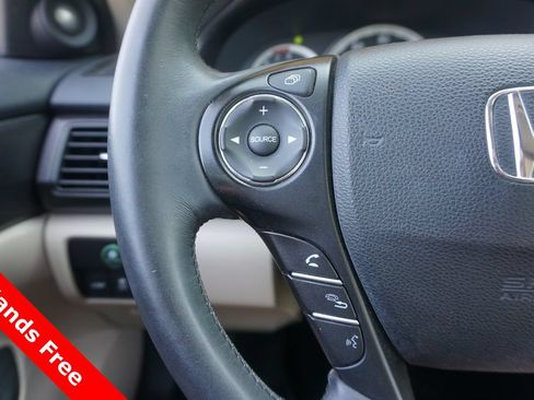 Used 2015 Honda Accord EX-L image 4