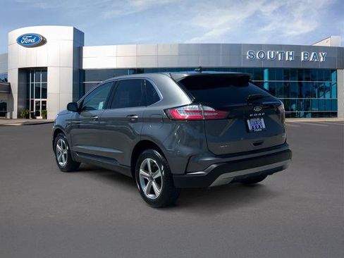 Certified 2023 Ford Edge SEL w/ Convenience Package AWD/4WD image 3