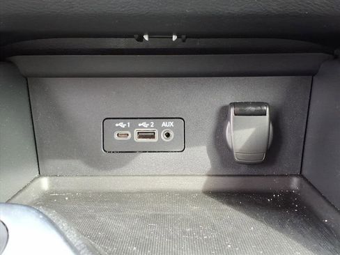 Used 2021 Nissan Sentra SV image 12