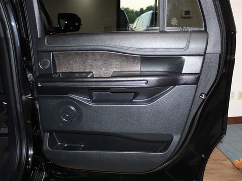 Used 2020 Ford Expedition Max Limited w/ Equipment Group 302A AWD/4WD image 37
