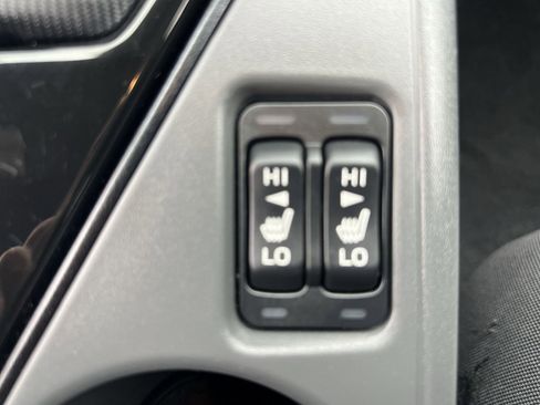 Certified 2025 Subaru Crosstrek 2.5i Sport image 23