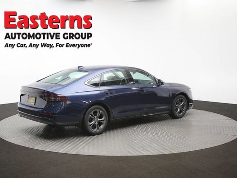 Used 2023 Honda Accord EX image 40