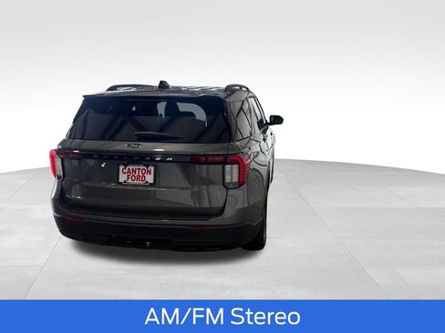 New 2026 Ford Explorer Active RWD image 7