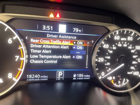 Used 2024 Nissan Altima 2.5 SL AWD/4WD image 15