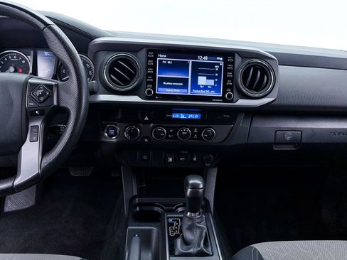 Used 2023 Toyota Tacoma TRD Off-Road AWD/4WD image 10
