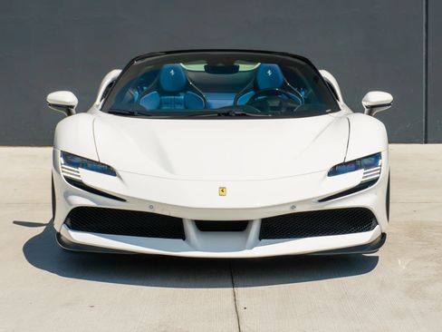 Used 2025 Ferrari SF90 Spider AWD/4WD image 5