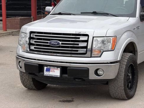 Used 2013 Ford F150 Lariat w/ Mid Equipment Group image 10