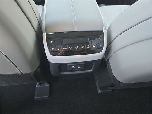 New 2026 INFINITI QX60 Luxe w/ Cargo Package image 14