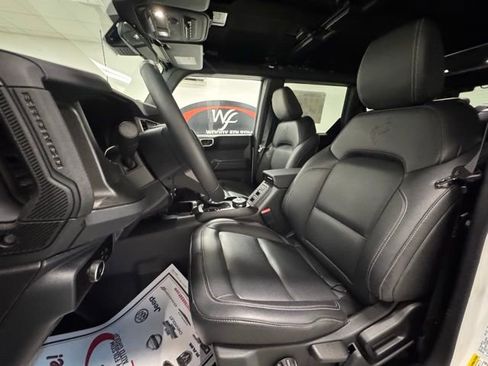 New 2025 Ford Bronco Big Bend w/ Black Diamond Package image 13