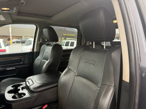 Used 2013 RAM 1500 Laramie w/ Convenience Group image 24