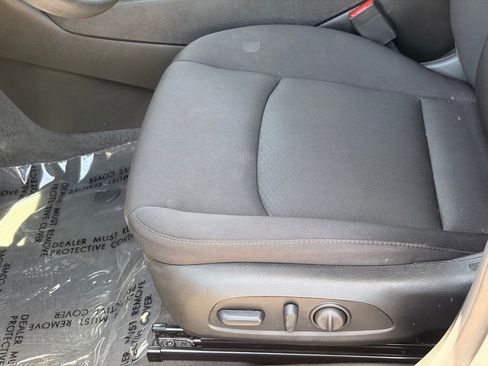 Used 2024 Chevrolet Malibu LT FWD image 22