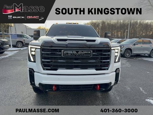 Used 2025 GMC Sierra 2500 AT4 w/ AT4 Premium Plus Package image 2