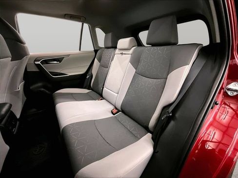 Used 2025 Toyota RAV4 XLE w/ Convenience Package AWD/4WD image 25