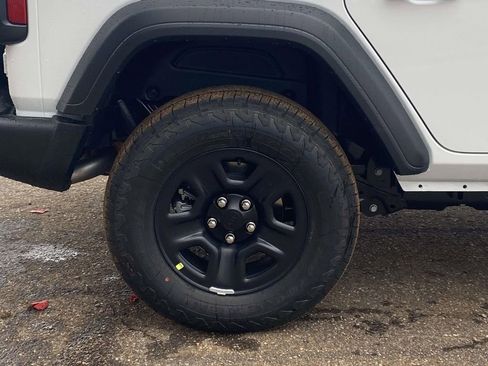 New 2026 Jeep Wrangler Unlimited Sport image 8