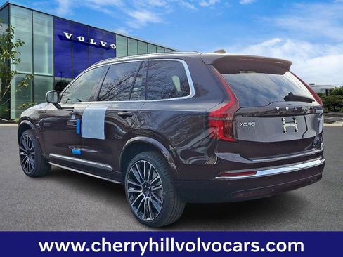 New 2026 Volvo XC90 B6 Plus w/ Protection Package Premier image 3