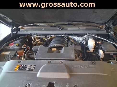 Used 2018 GMC Yukon XL SLT w/ Open Road Package image 39