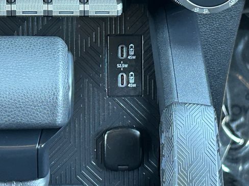 Certified 2026 Toyota 4Runner SR5 AWD/4WD image 18