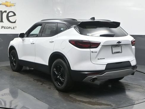 Used 2023 Chevrolet Blazer LT w/ Convenience Package FWD image 37