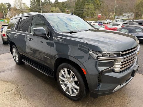 Used 2021 Chevrolet Tahoe High Country AWD/4WD image 3