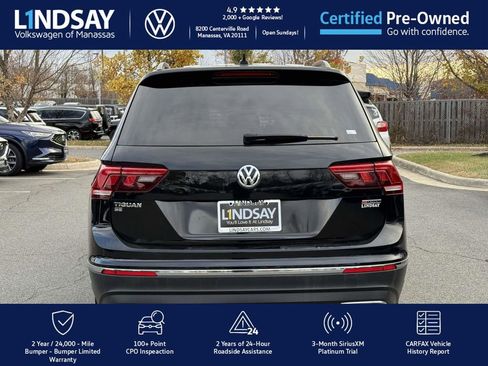 Used 2021 Volkswagen Tiguan SE w/ Panoramic Sunroof Package image 4