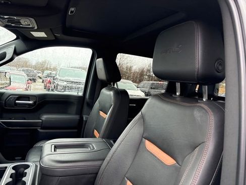 Used 2021 GMC Sierra 1500 AT4 w/ Technology Package image 9