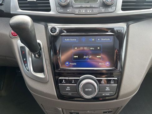 Used 2016 Honda Odyssey EX-L image 31