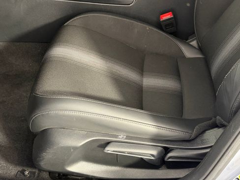 Used 2024 Honda Civic Sport image 13