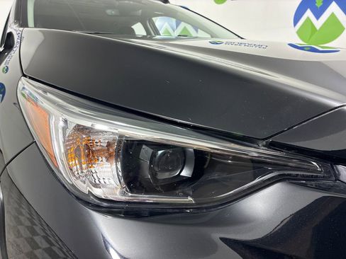 Certified 2025 Subaru Crosstrek 2.0i Premium image 2