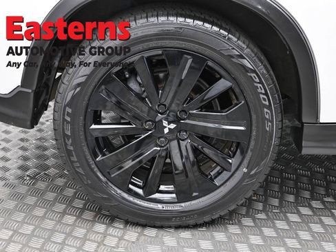 Used 2023 Mitsubishi Outlander Sport LE AWD/4WD image 30
