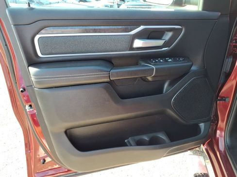 Used 2019 RAM 1500 Big Horn AWD/4WD image 13