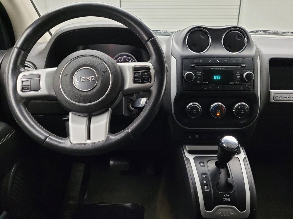 Used 2016 Jeep Compass Latitude AWD/4WD image 22