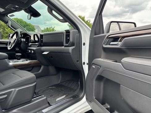 New 2026 GMC Sierra 1500 Elevation w/ Preferred Package AWD/4WD image 31