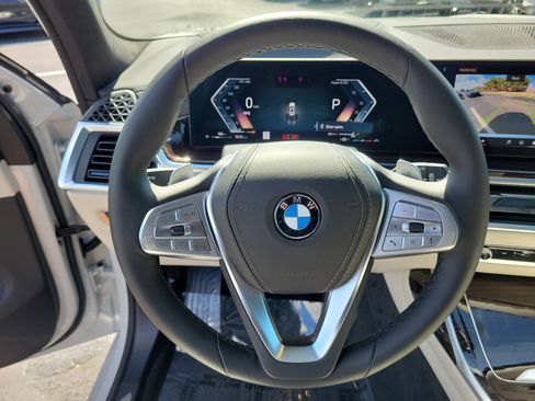 New 2027 BMW X7 xDrive40i w/ Executive Package AWD/4WD image 22