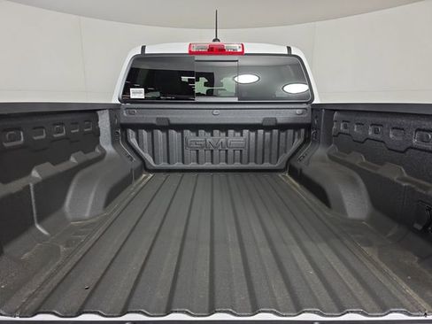 Used 2026 GMC Canyon Denali AWD/4WD image 10