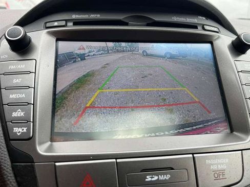 Used 2014 Hyundai Tucson Limited w/ Technology Package 02 image 28