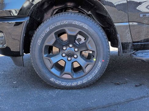 New 2026 RAM 1500 Express AWD/4WD image 22