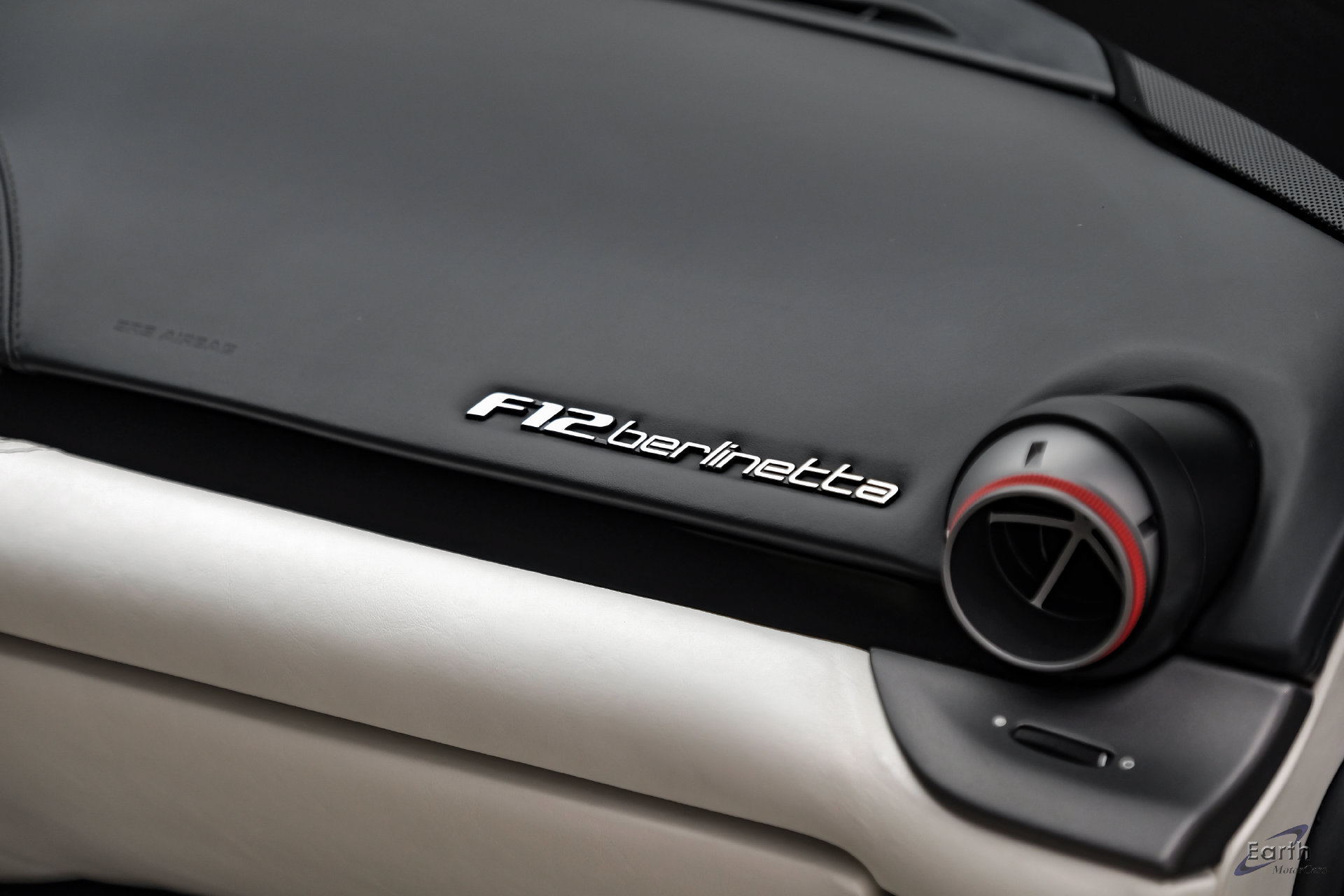 Used 2014 Ferrari F12 Berlinetta RWD image 90