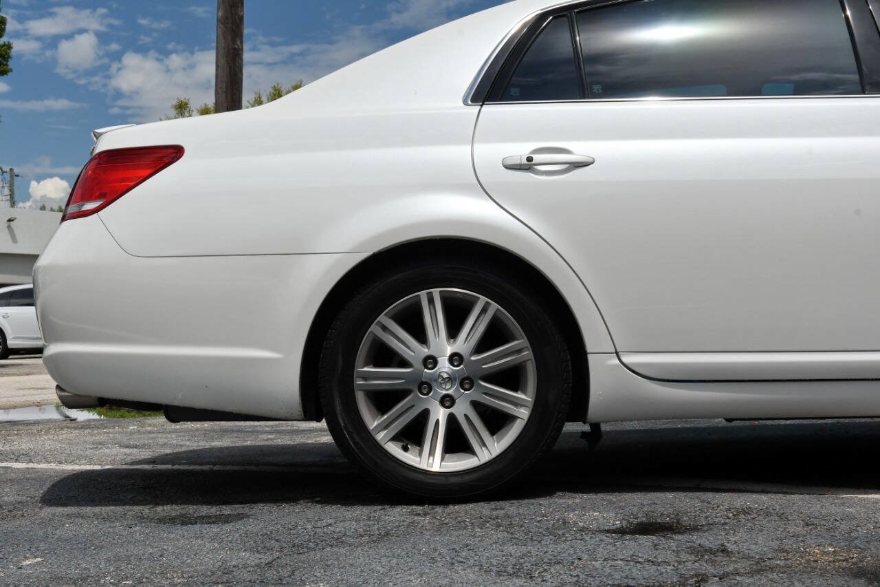 Used 2007 Toyota Avalon Touring FWD image 35